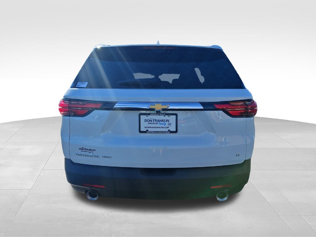 Used 2023 White Chevrolet LT image 5