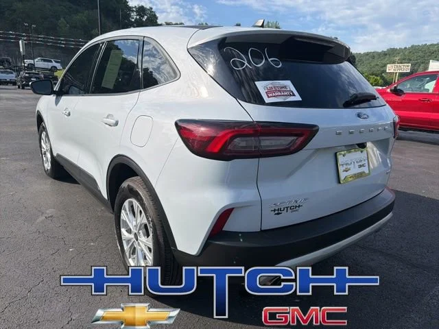 Used 2025 Silver Ford Active image 4