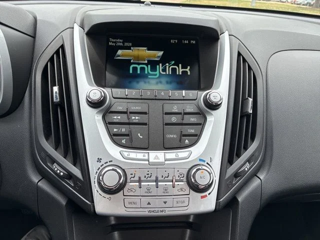 Used 2015 Red Chevrolet LT image 20