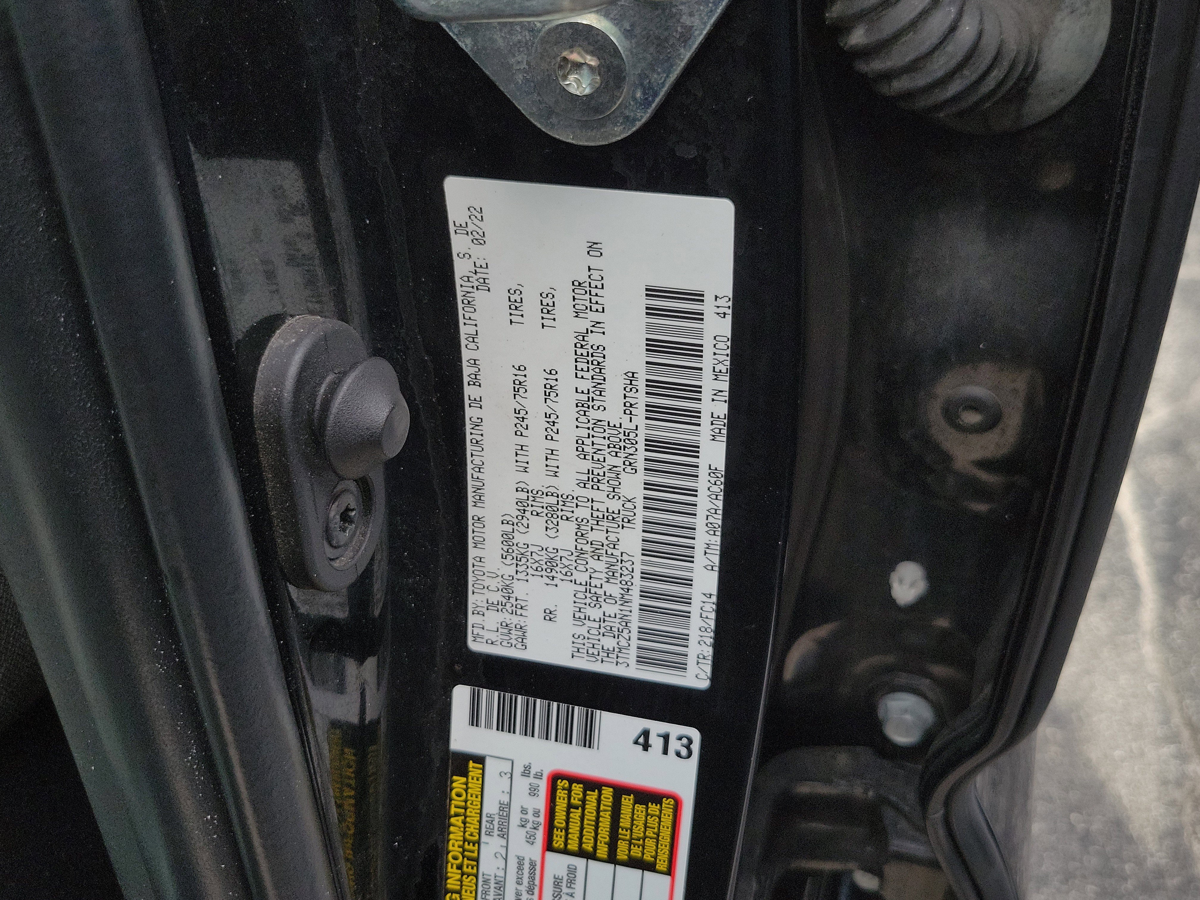 Used 2022 Midnight Black Metallic Toyota SR5 image 9