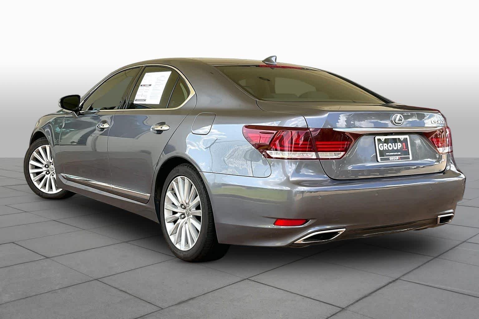 Used 2017 Nebula Gray Pearl Lexus  image 11