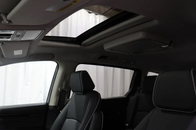 New 2026 Modern Steel Metallic Honda Touring image 28