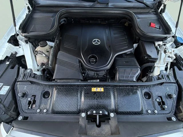 Used 2021  Mercedes-Benz GLS 450 image 28