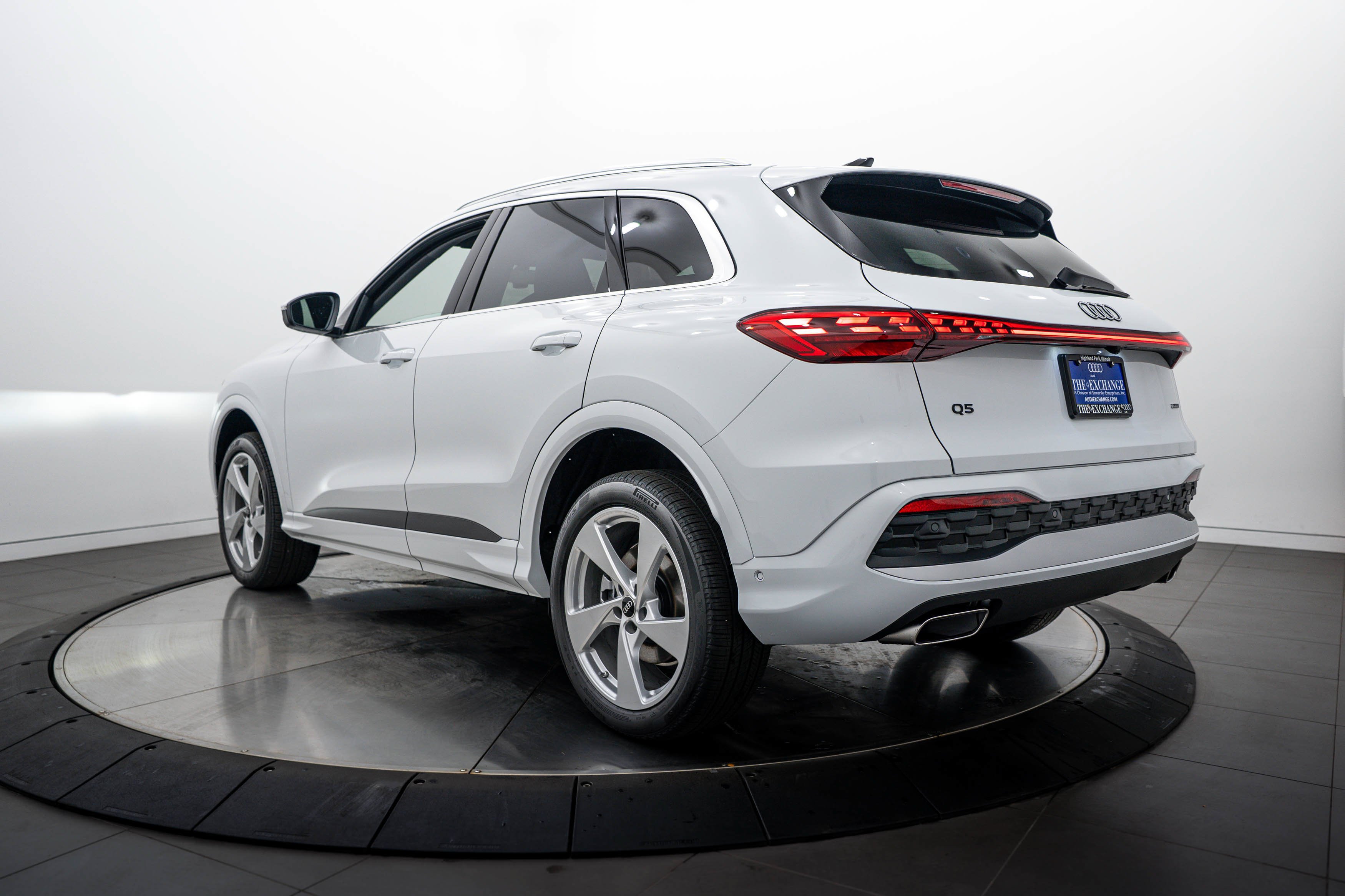 New 2026 Glacier White Audi Premium Plus image 5