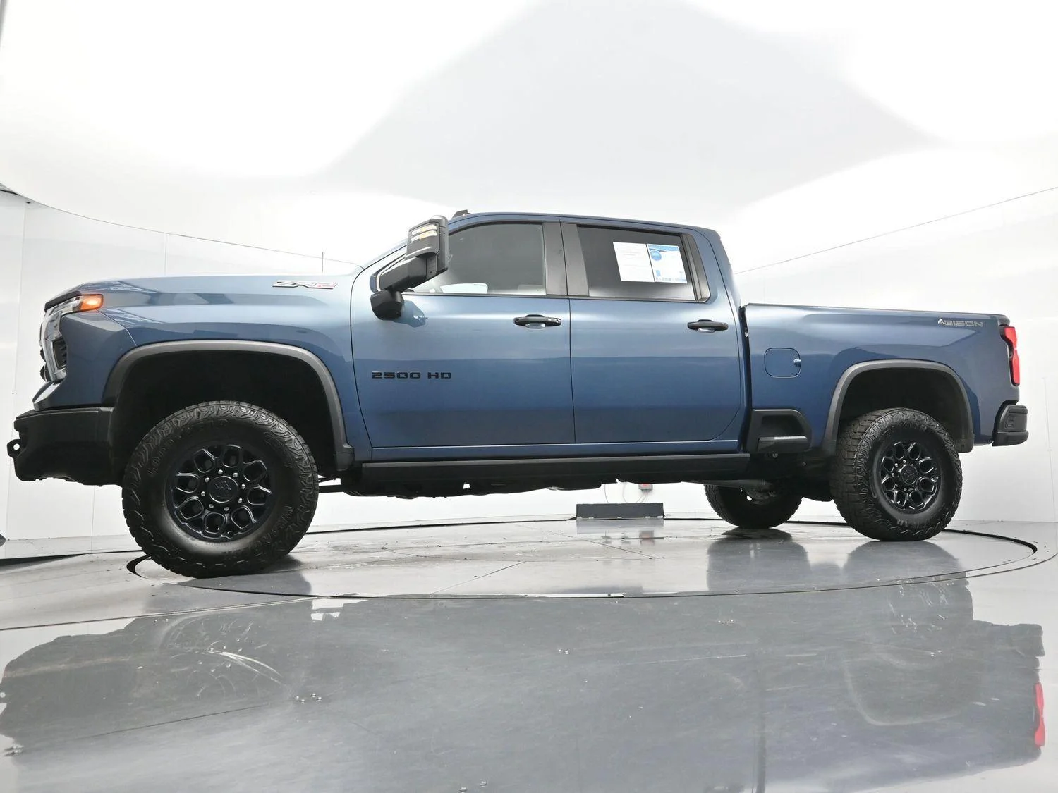 Used 2024 Lakeshore Blue Metallic Chevrolet ZR2 image 47