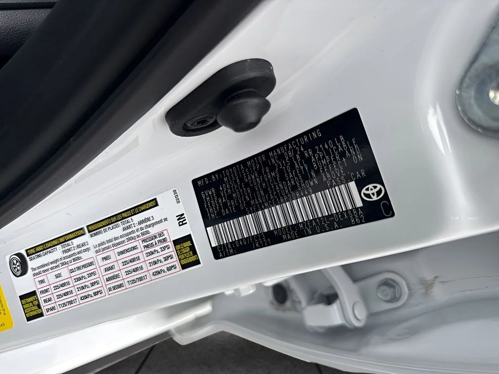 Used 2024 White Toyota SE image 31
