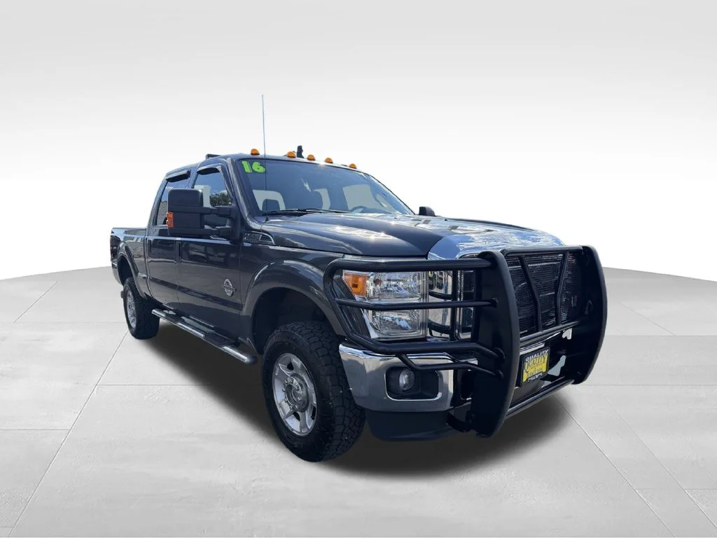 Used 2016 Gray Ford XLT image 7