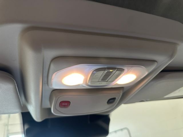 New 2026 Bright White Clear-Coat Exterior Paint RAM High Roof image 29