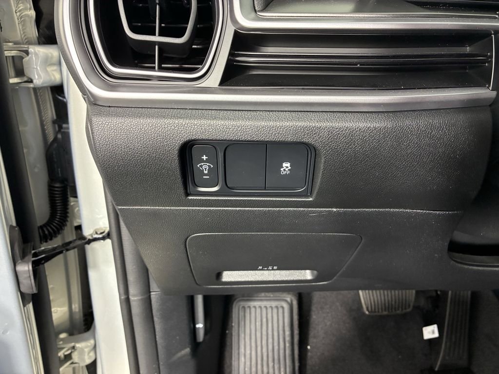 New 2026 Ivory Silver Kia LX image 12