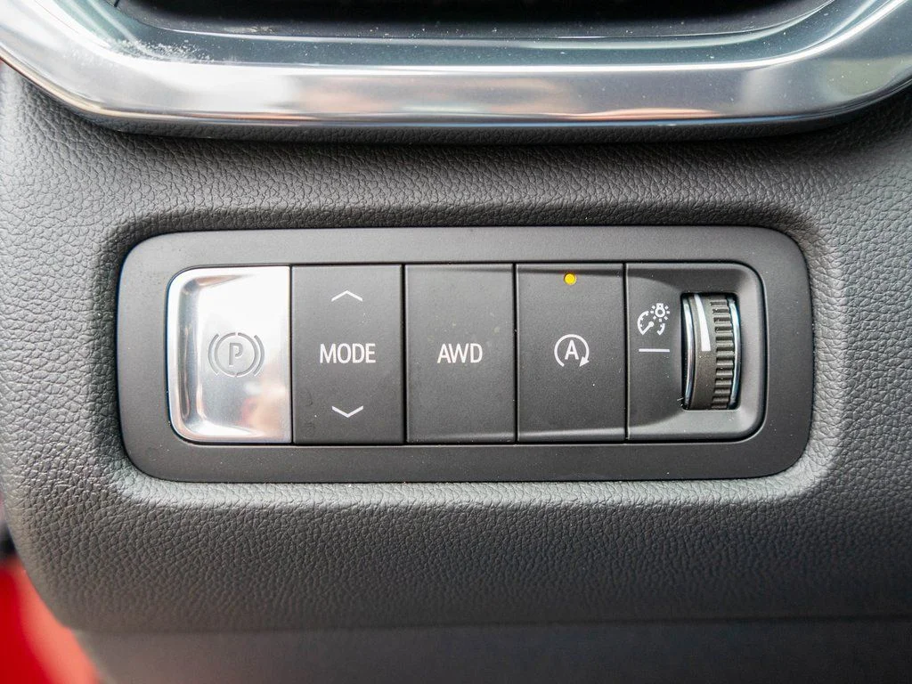 Used 2026 Red GMC Elevation image 21