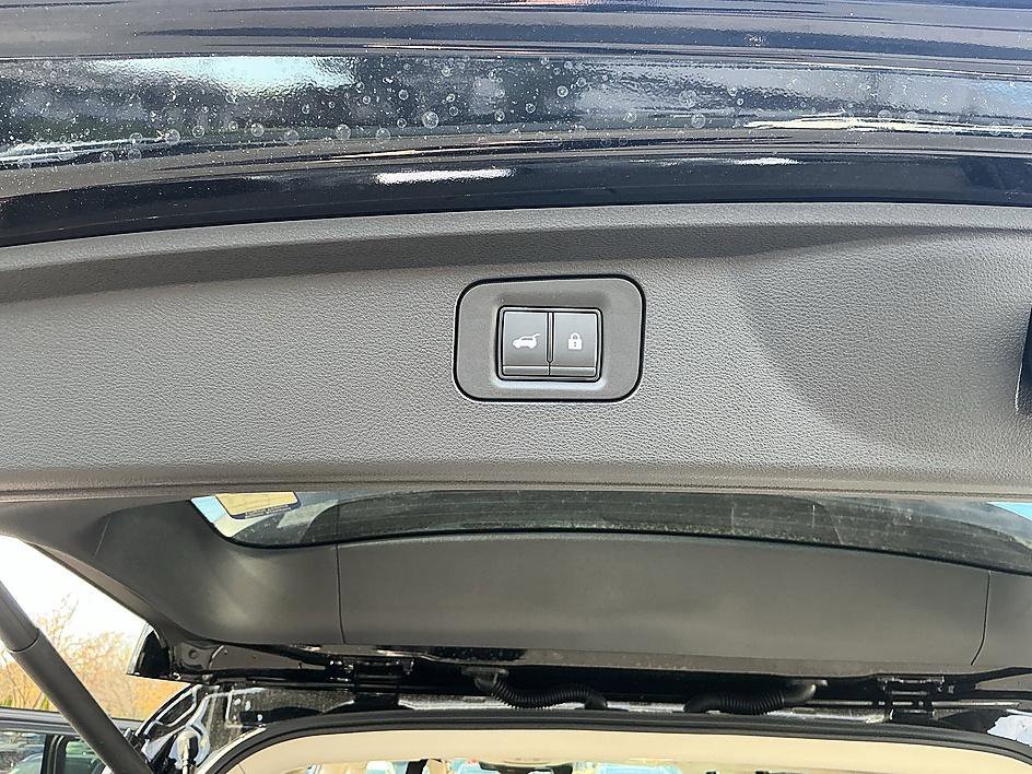 2026 Nissan Armada Platinum - Photo 26