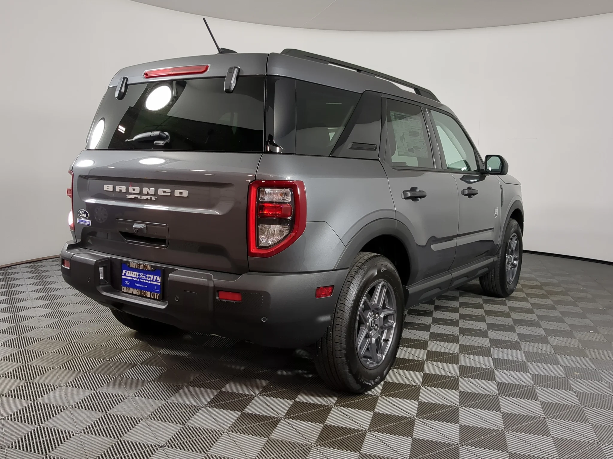 New 2026 Carbonized Gray Metallic Ford Big Bend® image 9