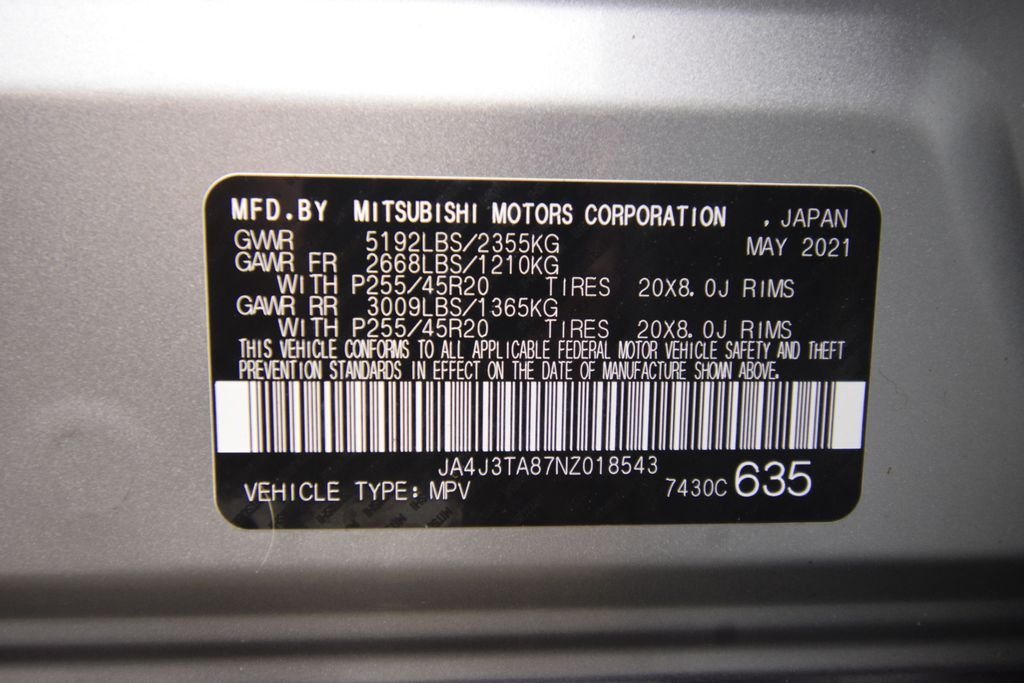 Used 2022  Mitsubishi ES image 21