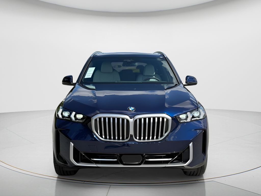 New 2026 Tanzanite Blue II Metallic BMW xDrive40i image 2