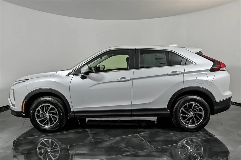 New 2026 White Diamond Mitsubishi ES 1.5T S-AWC image 6