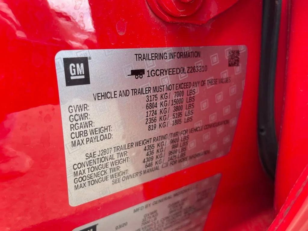 Used 2020 Red Chevrolet RST image 34