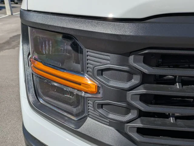 New 2026 Oxford White Ford XL image 10