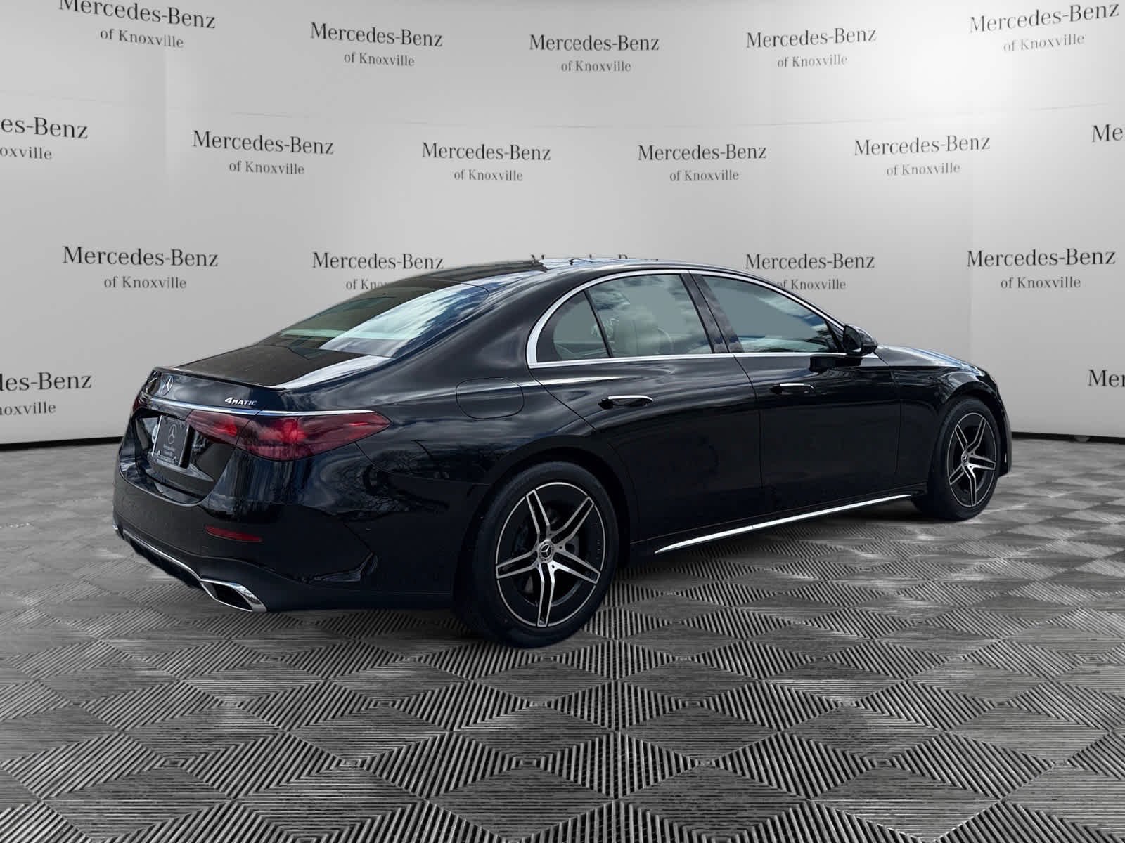 Used 2026 Obsidian Black Metallic Mercedes-Benz E 350 image 5
