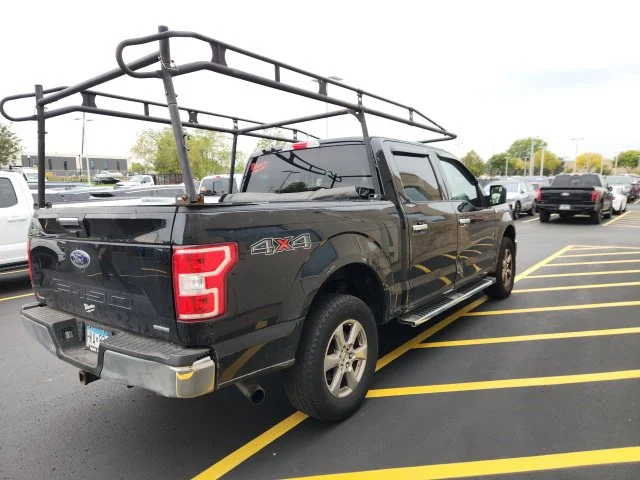 Used 2019 Black Ford XLT image 2