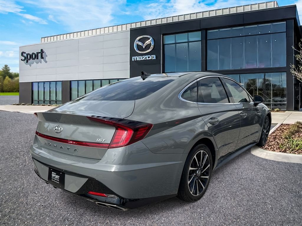 Used 2020 Gray Hyundai SEL Plus image 3
