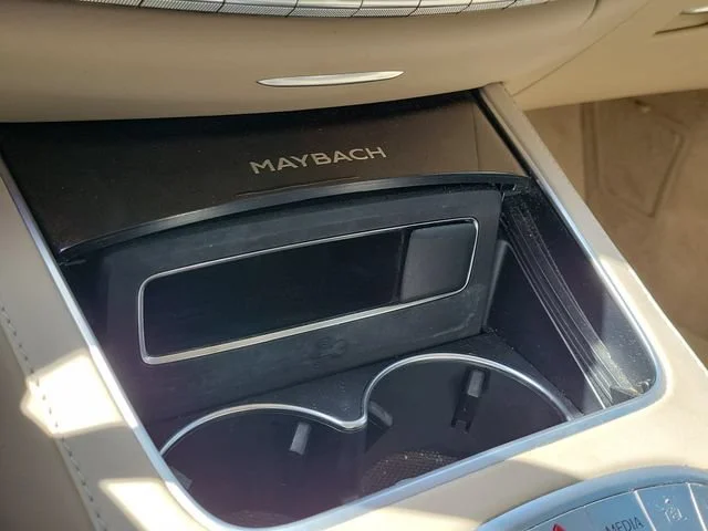 Used 2018 Magnetite Black Mercedes-Benz Maybach S 560 image 17