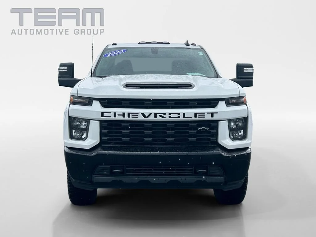 Used 2020 SUMMIT WHITE Chevrolet Custom image 2