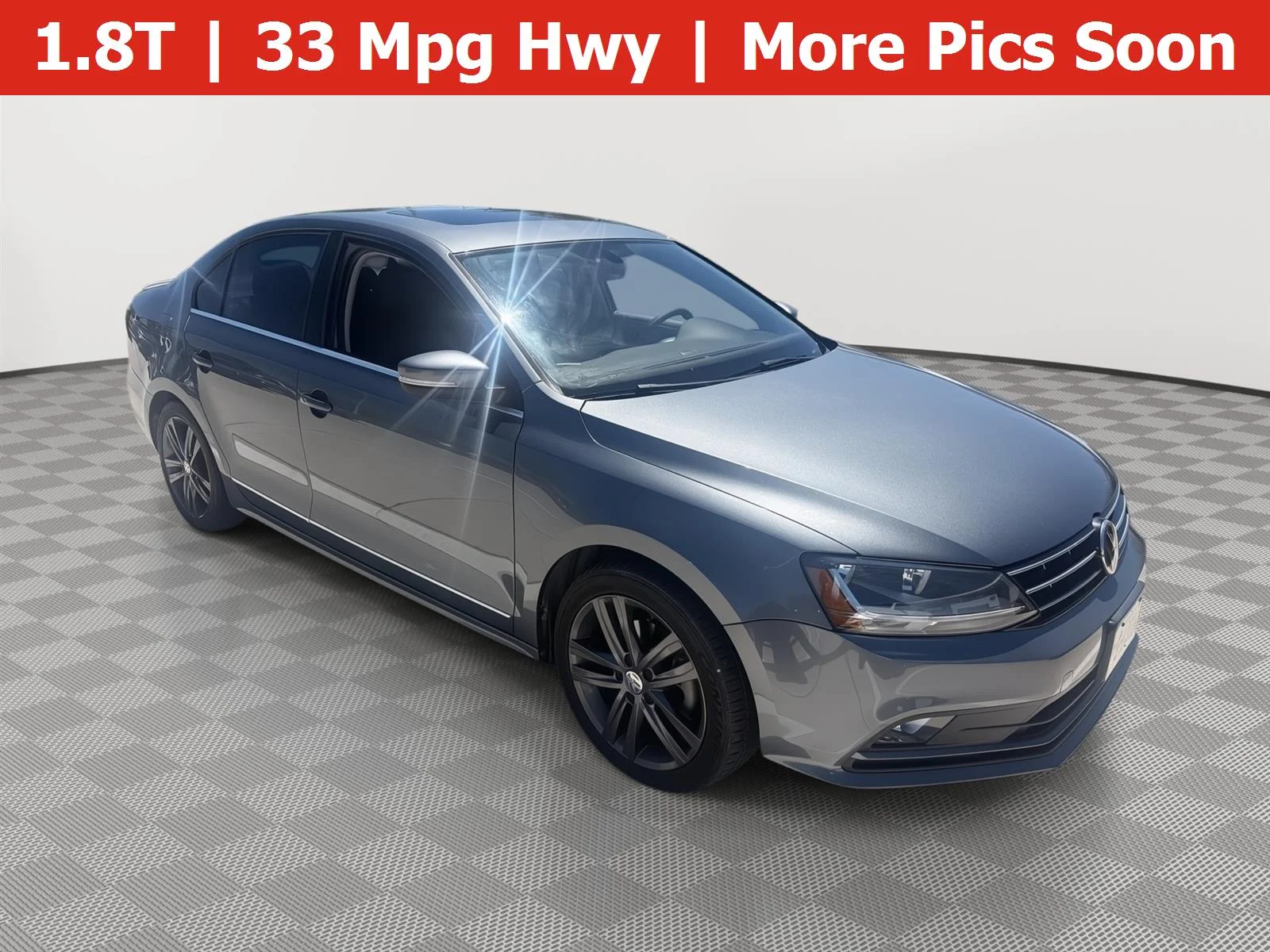 Used 2018 GRAY VOLKSWAGEN SEL image 1