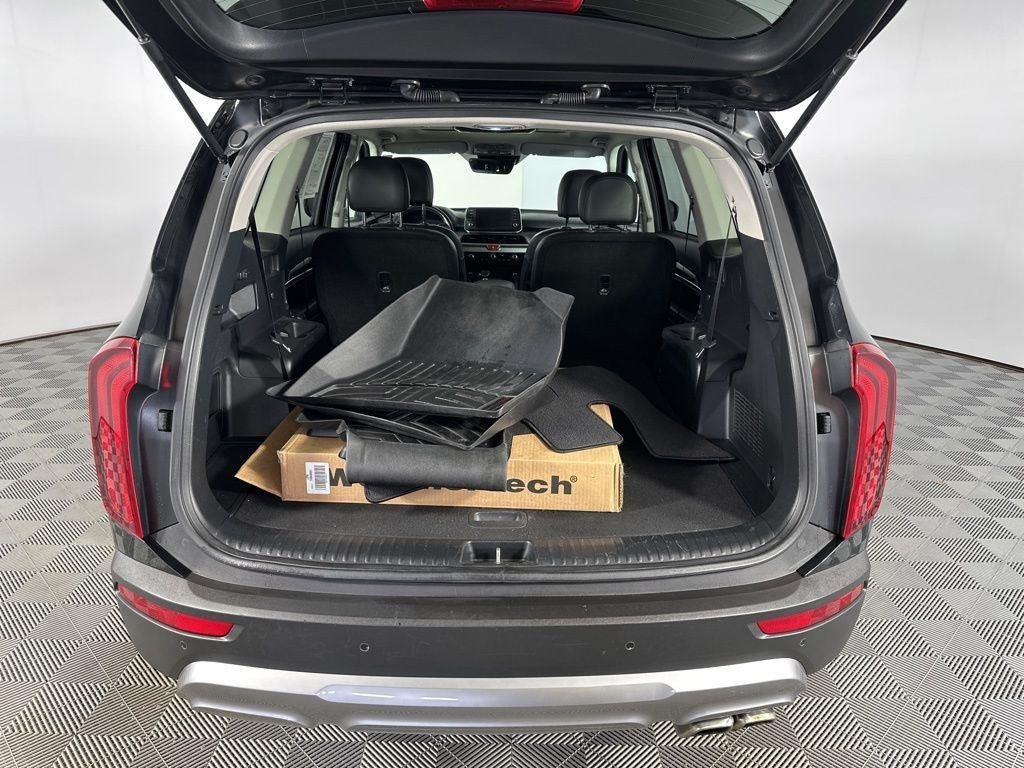 2021 Kia Telluride S - Photo 12