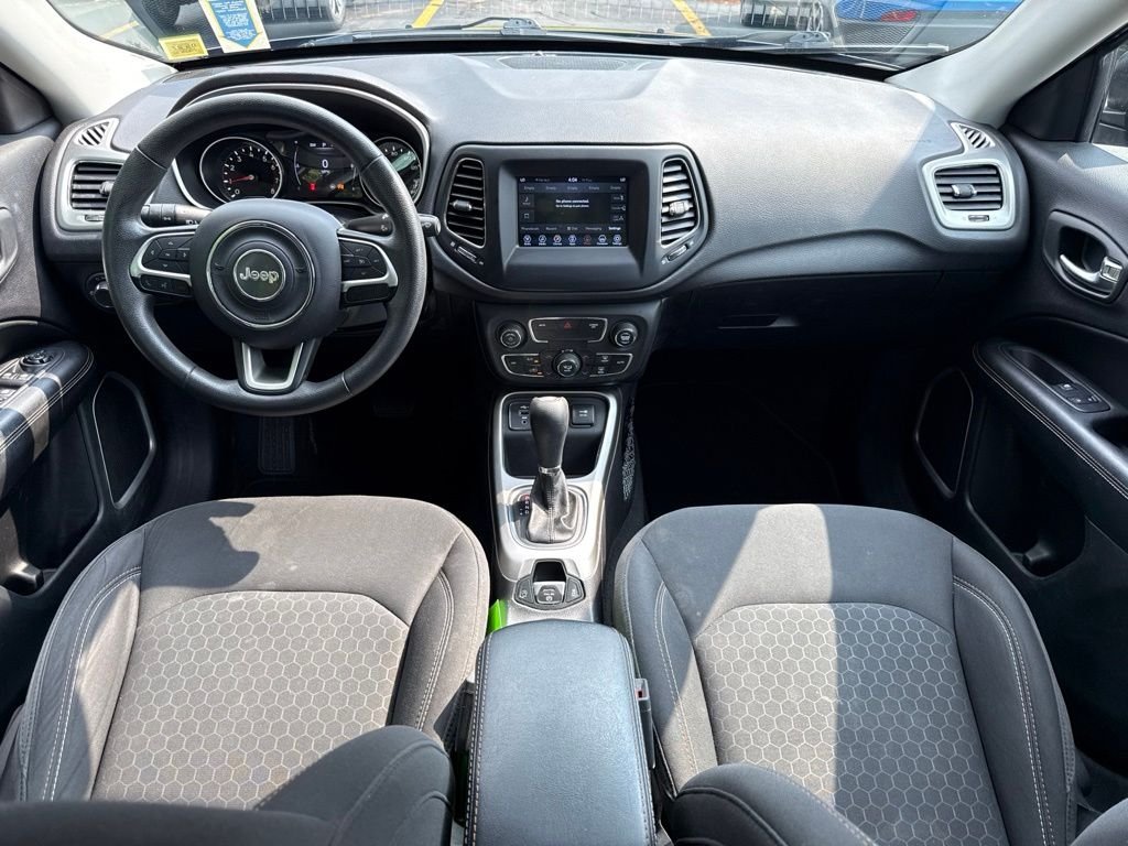 Used 2019 Gray Jeep Sport image 17