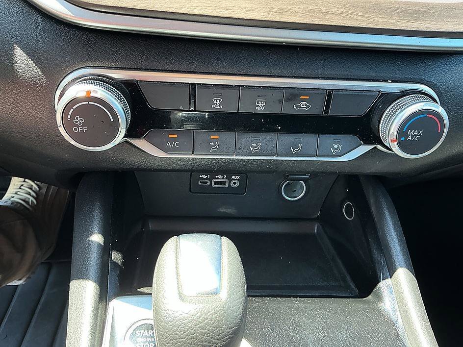 Used 2024 Gun Metallic Nissan 2.5 SV image 19