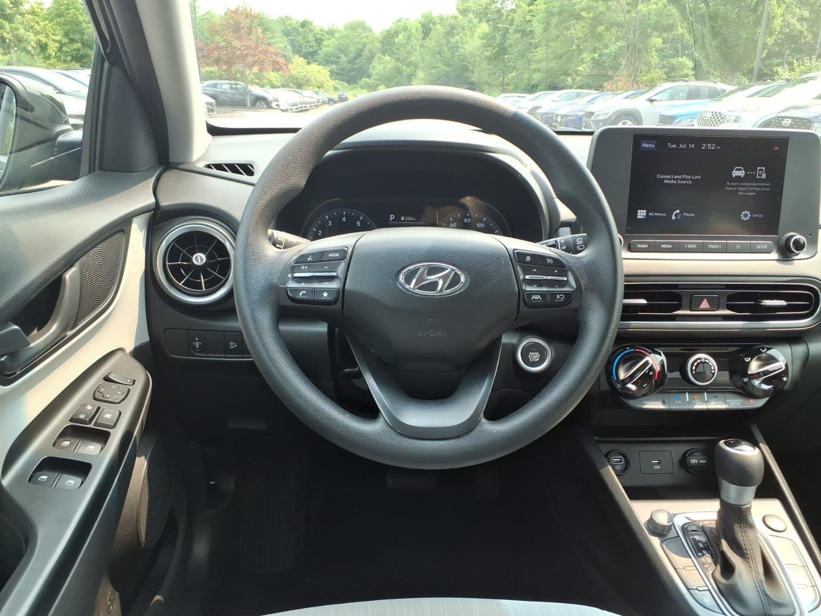 2023 Hyundai Kona SEL - Photo 20