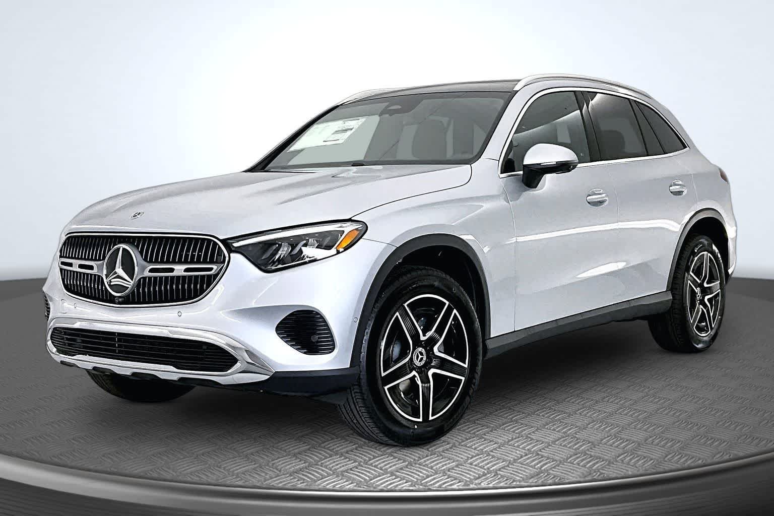 2026 Mercedes-Benz GLC GLC 300 4MATIC's photo