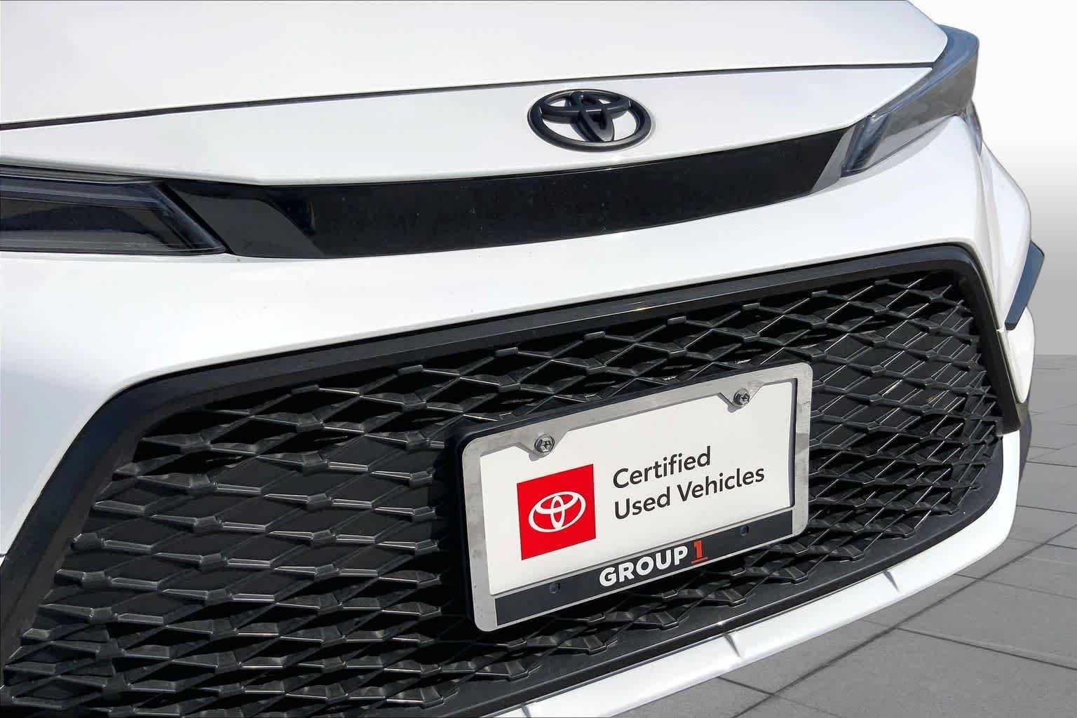 Used 2026 Ice Cap Toyota SE image 29