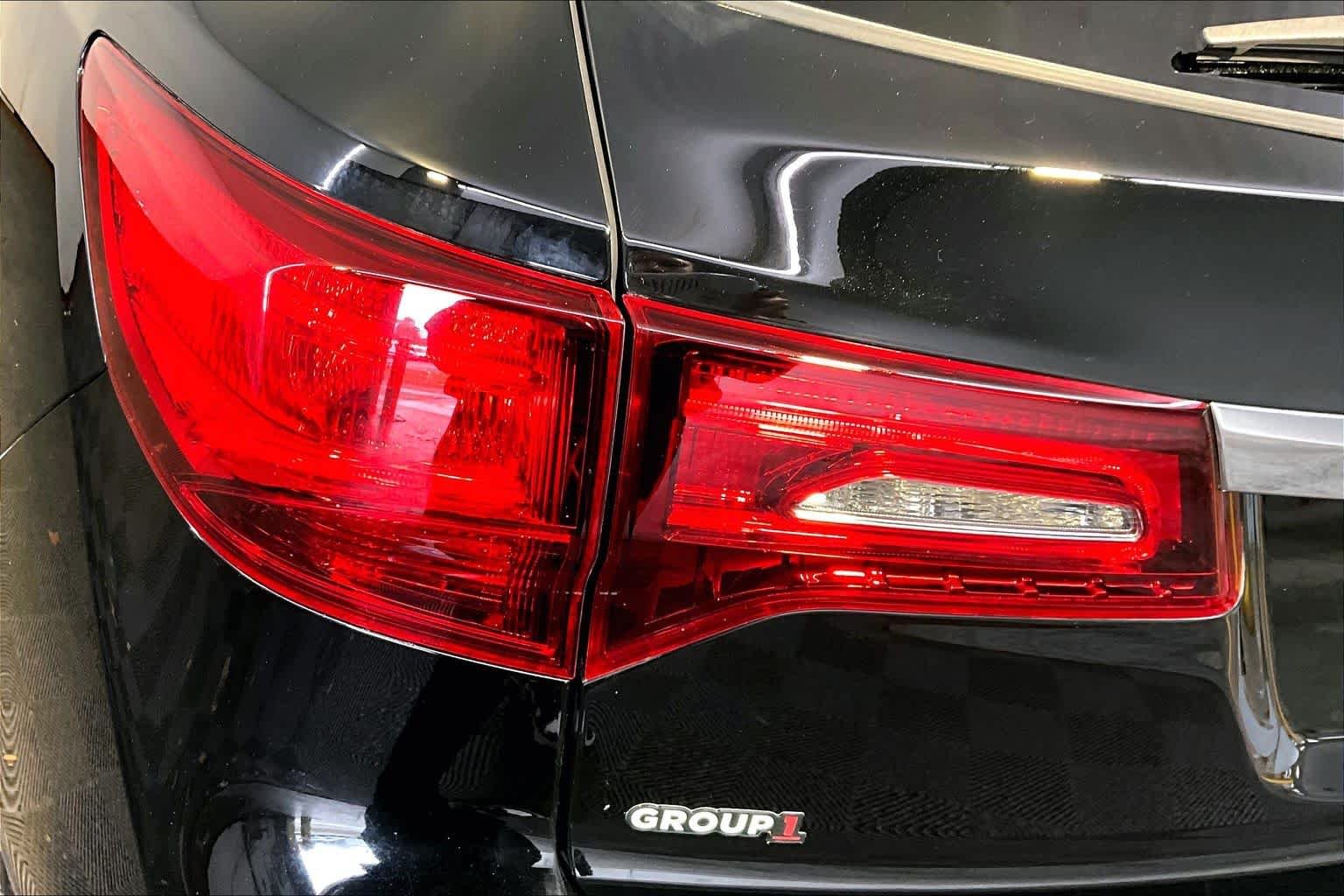 Used 2015 Crystal Black Pearl Acura Tech/Entertainment Pkg image 27