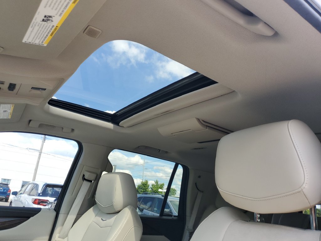 Used 2018 Crystal White Cadillac Premium Luxury image 12