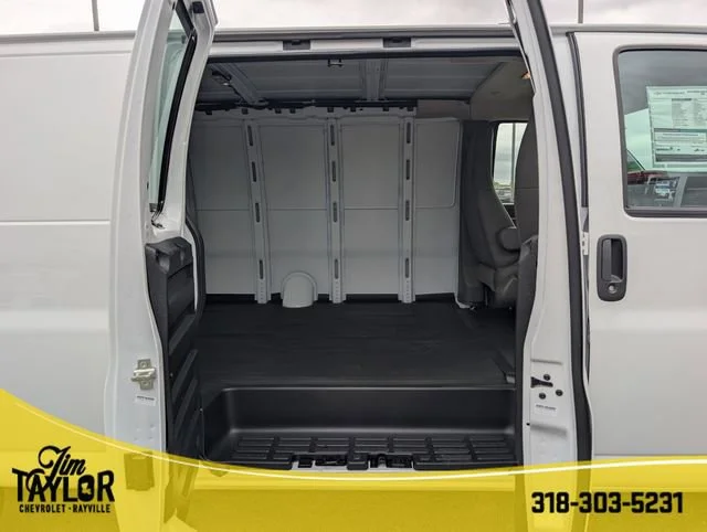 2026 Chevrolet Express Cargo Work Van - Photo 22