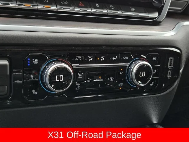 2026 GMC Sierra 1500 SLT - Photo 19
