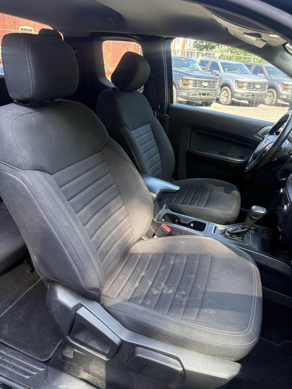 Used 2020 Shadow Black Ford XLT image 15