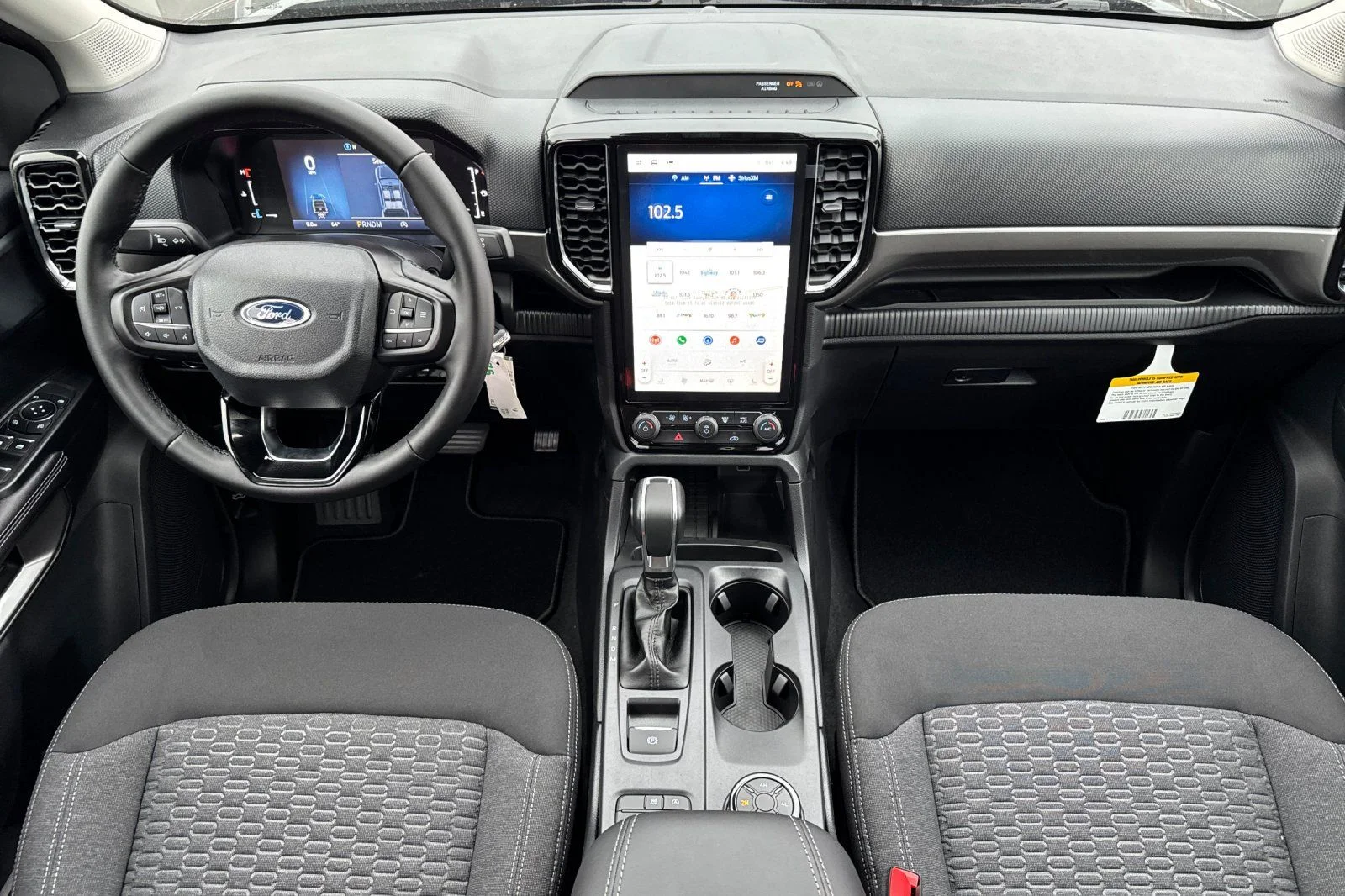 2025 Ford Ranger XLT - Photo 18