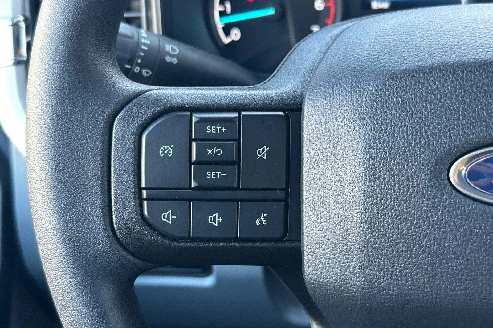 New 2026 Oxford White Ford F-250® XL image 24