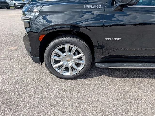 Used 2024 Black Chevrolet High Country image 28