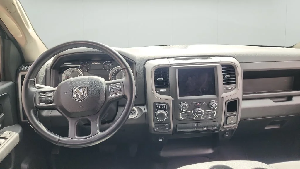 Used 2022 Silver Ram Tradesman image 12