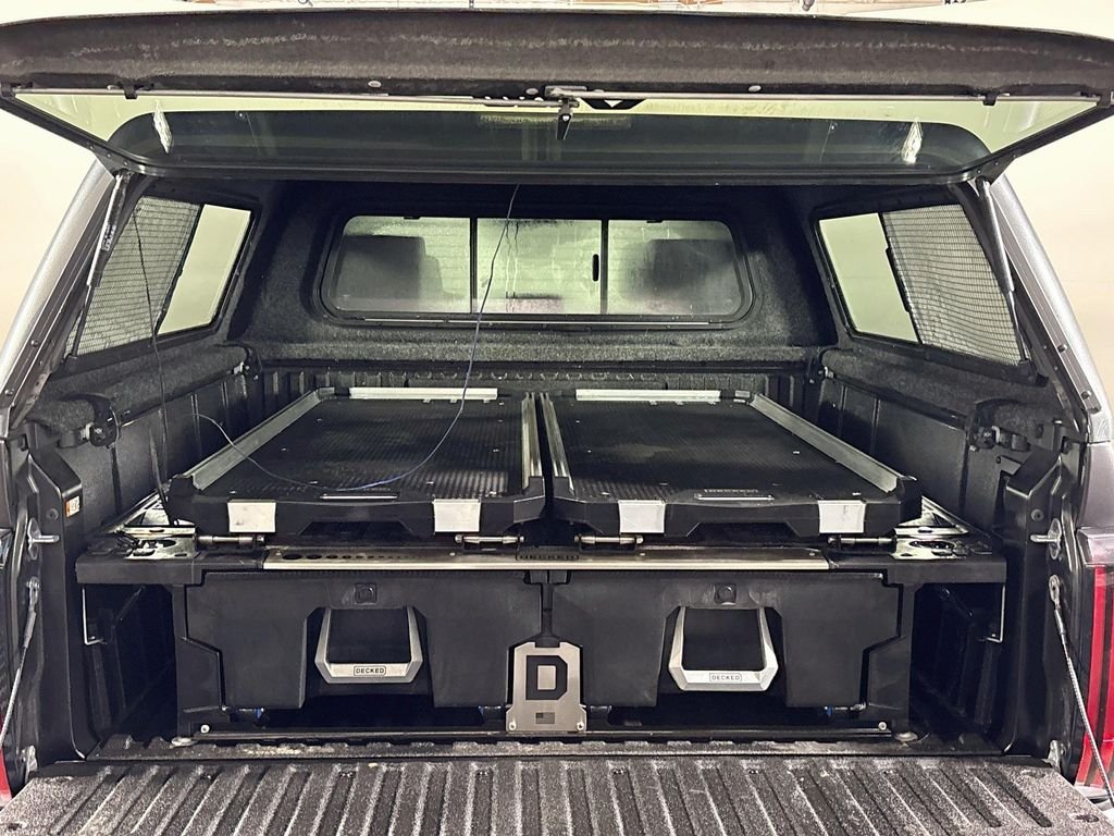 Used 2025 Gray Toyota Platinum image 21