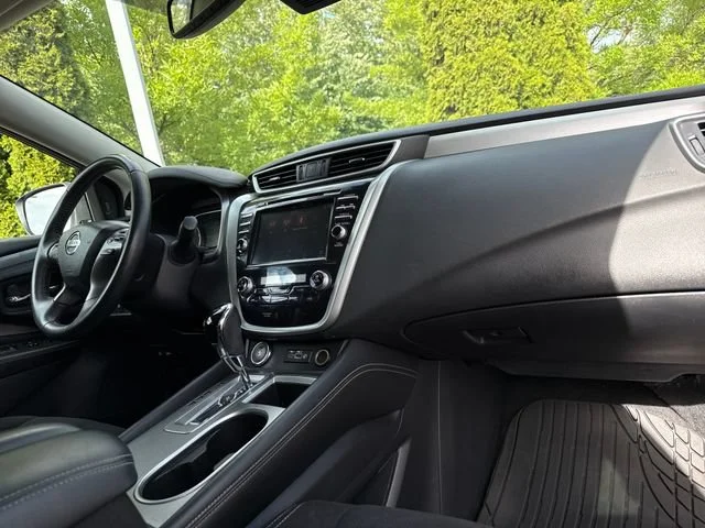 Used 2020 Super Black Metallic Nissan SV image 24