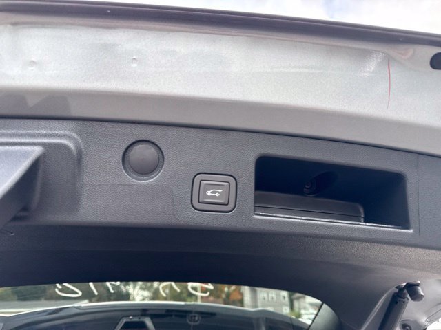 2027 Chevrolet Equinox LT - Photo 23