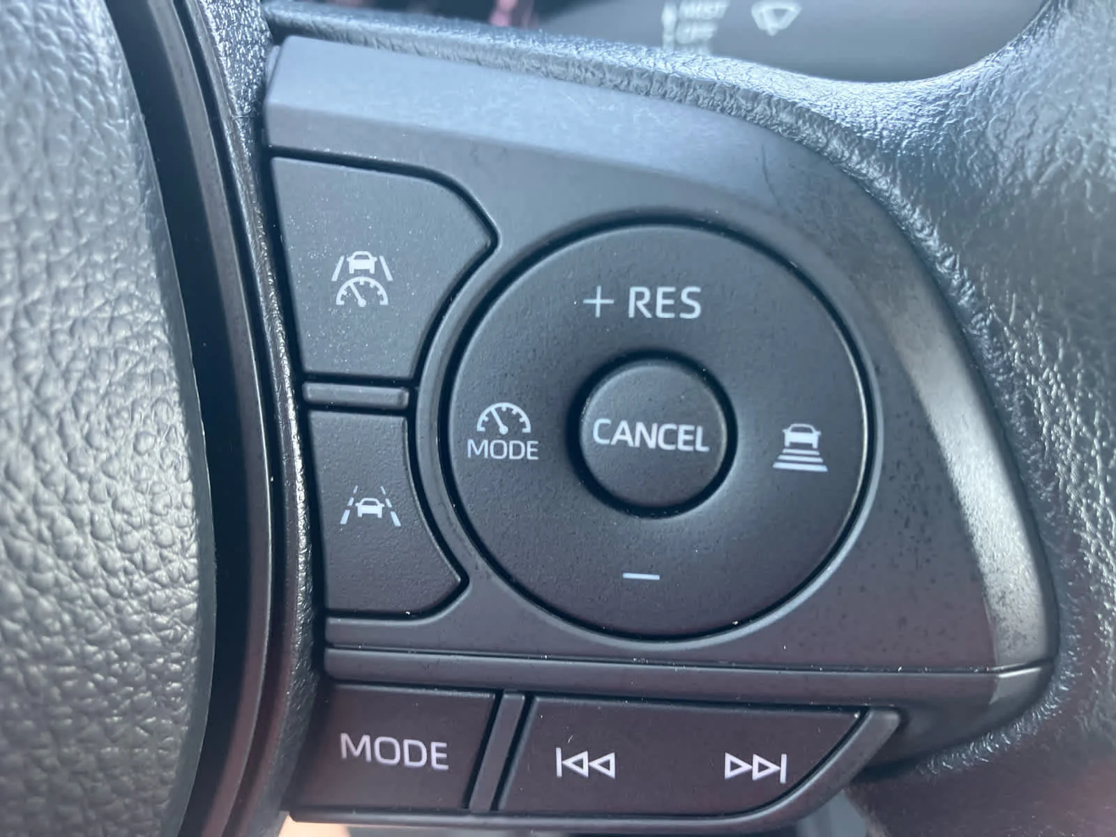 Certified Used 2026 Wind Chill Pearl Toyota L image 20