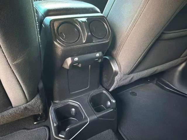 Used 2021 Gray Jeep Unlimited Sport S image 15
