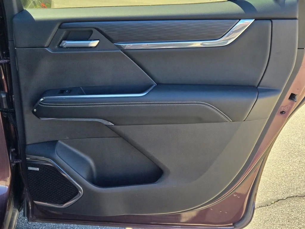 2025 GMC Acadia Elevation - Photo 21