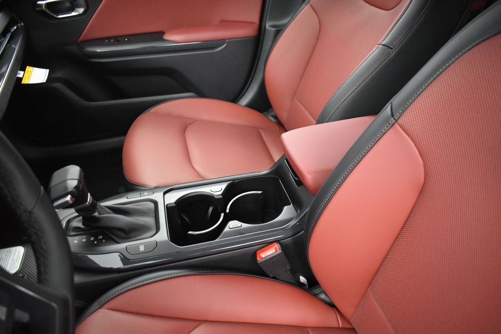 New 2026 Interstellar Gray Kia GT-Line image 10