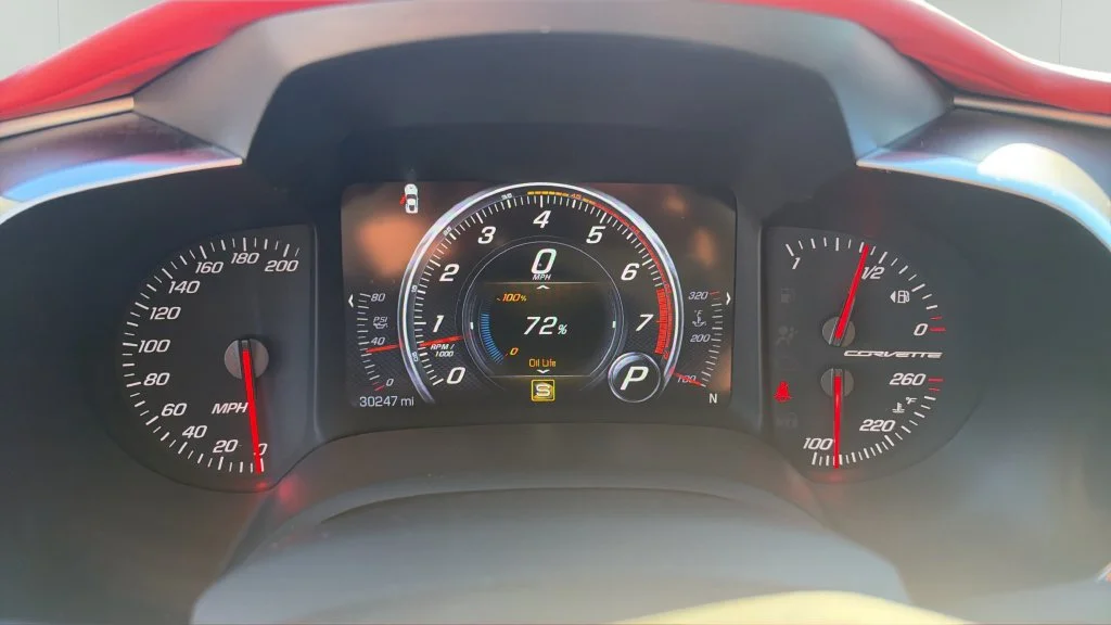 Used 2019 ARCTIC WHITE Chevrolet Z51 3LT image 14